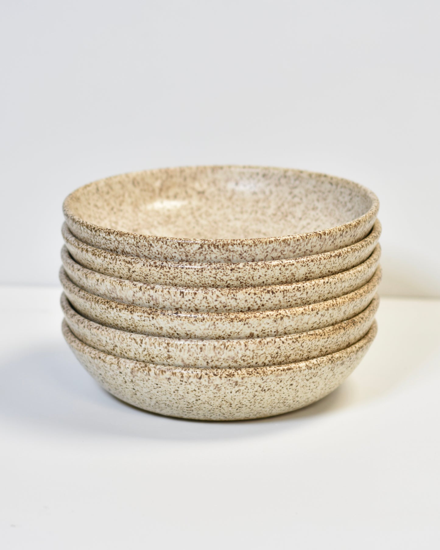 Dinner Bowl in Eggshell